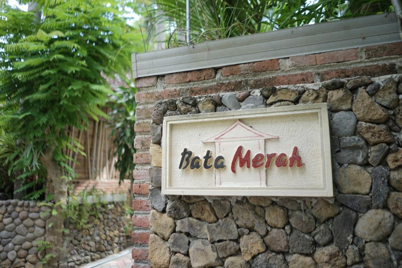 Bata Merah Homestay Banyuwangi  Eksteriør billede
