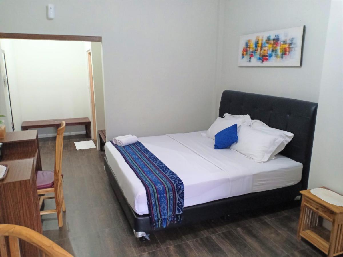 Bata Merah Homestay Banyuwangi  Eksteriør billede