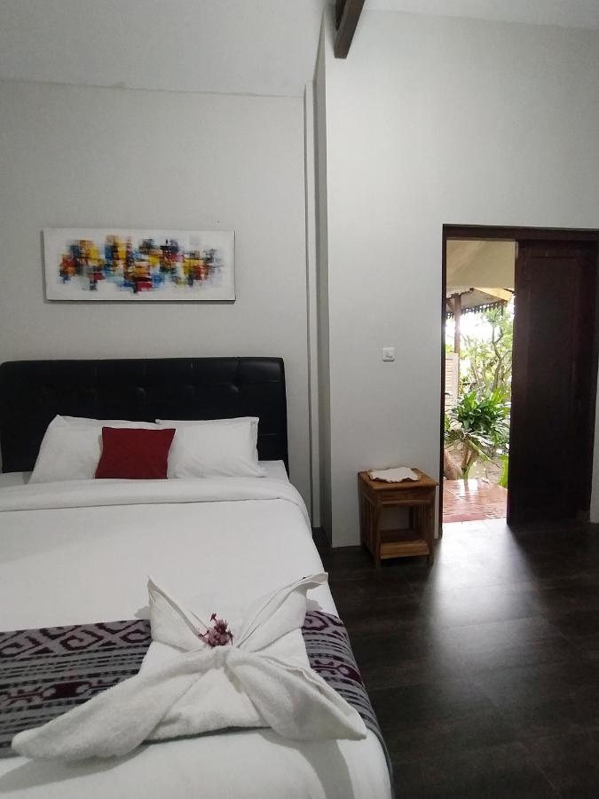 Bata Merah Homestay Banyuwangi  Eksteriør billede
